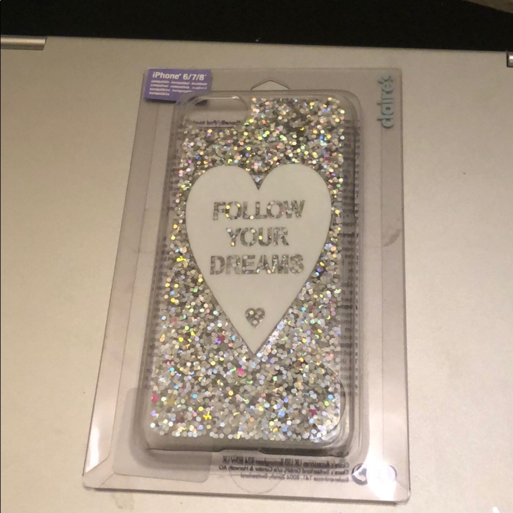 NWT Claire’s iPhone 6/7/8 case